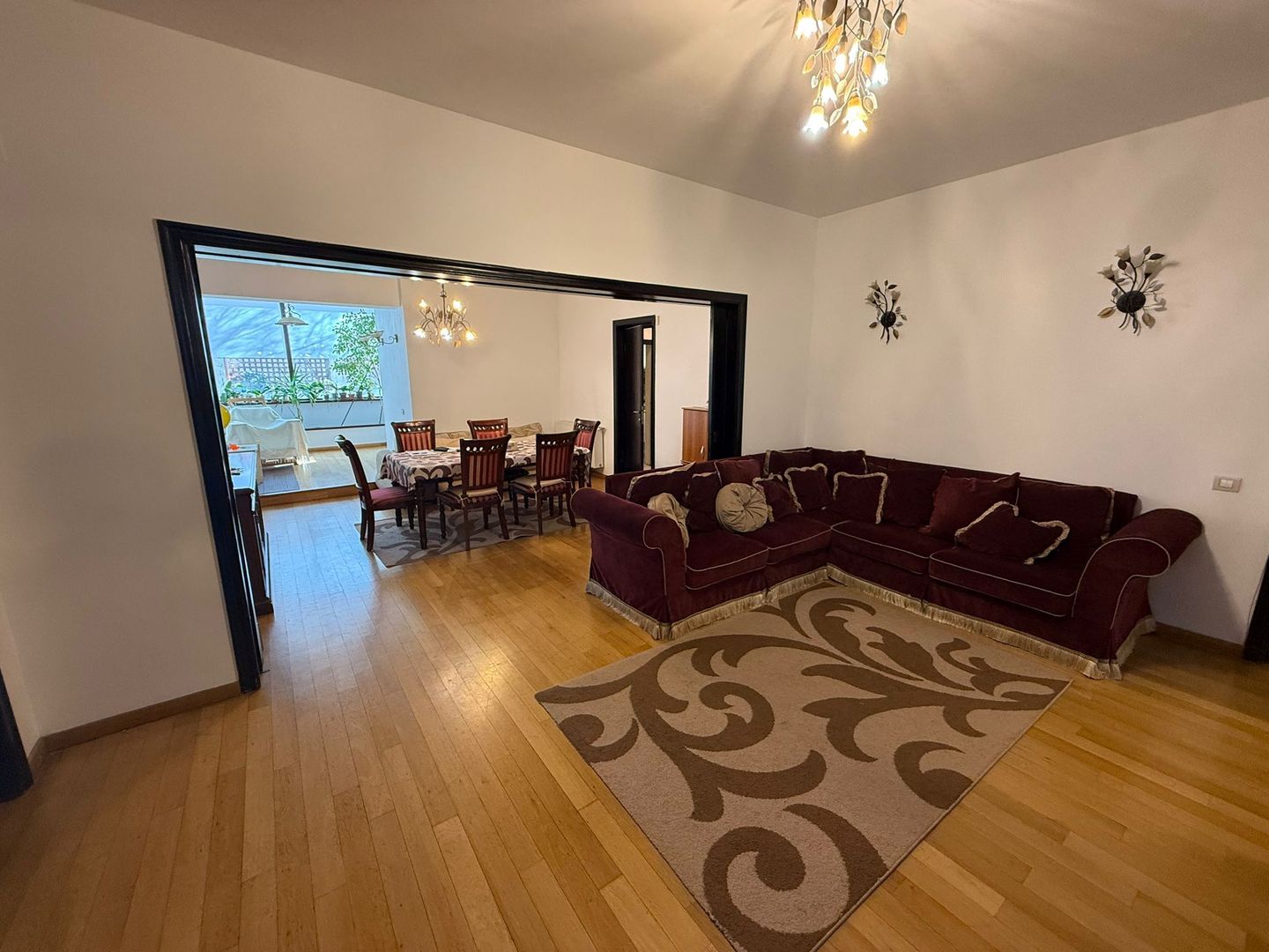 De vanzare | Casa | Academia Militara — Cotroceni