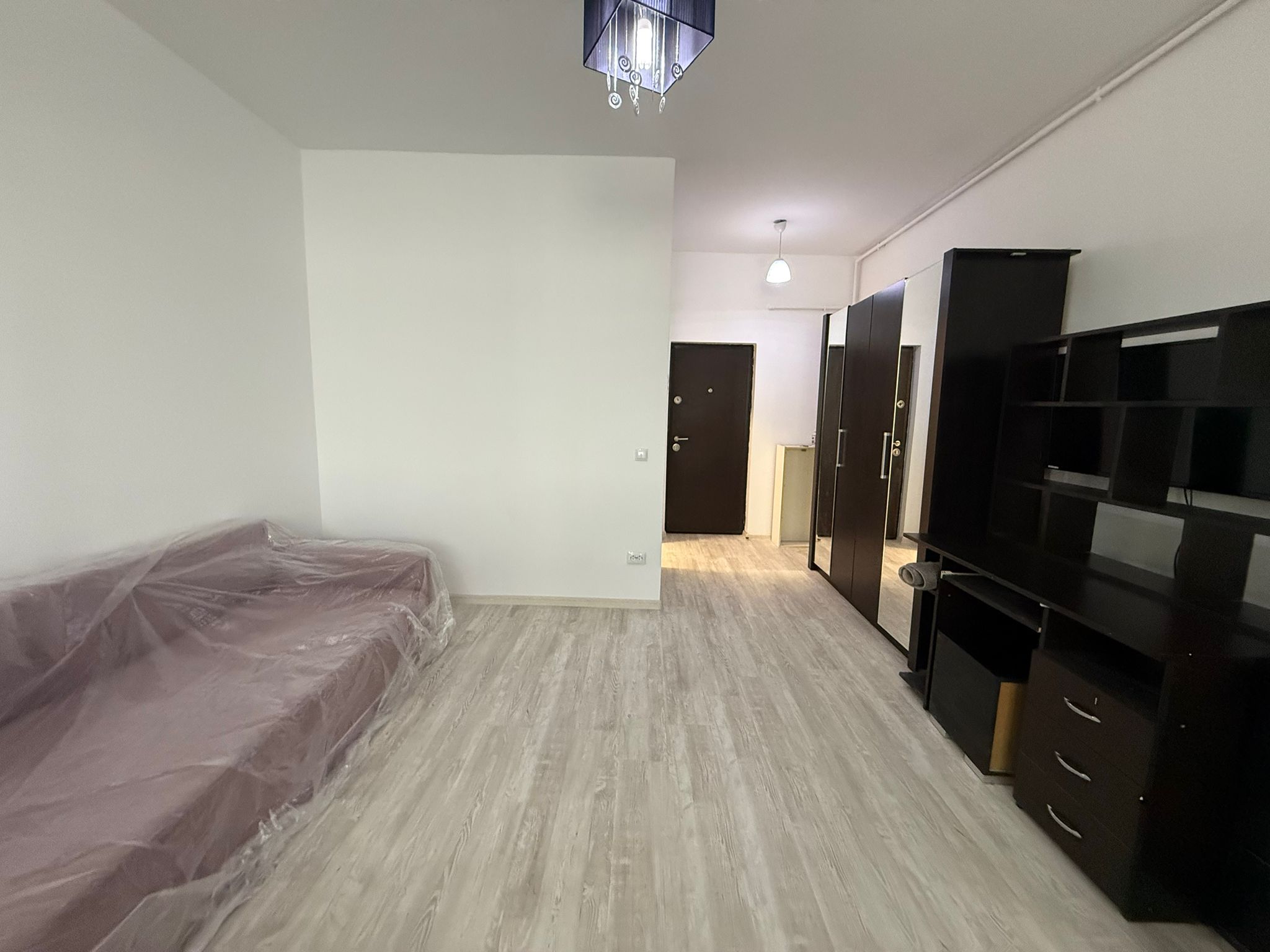 Garsoniera de Vanzare - Militari Residence - Salcamilor — 